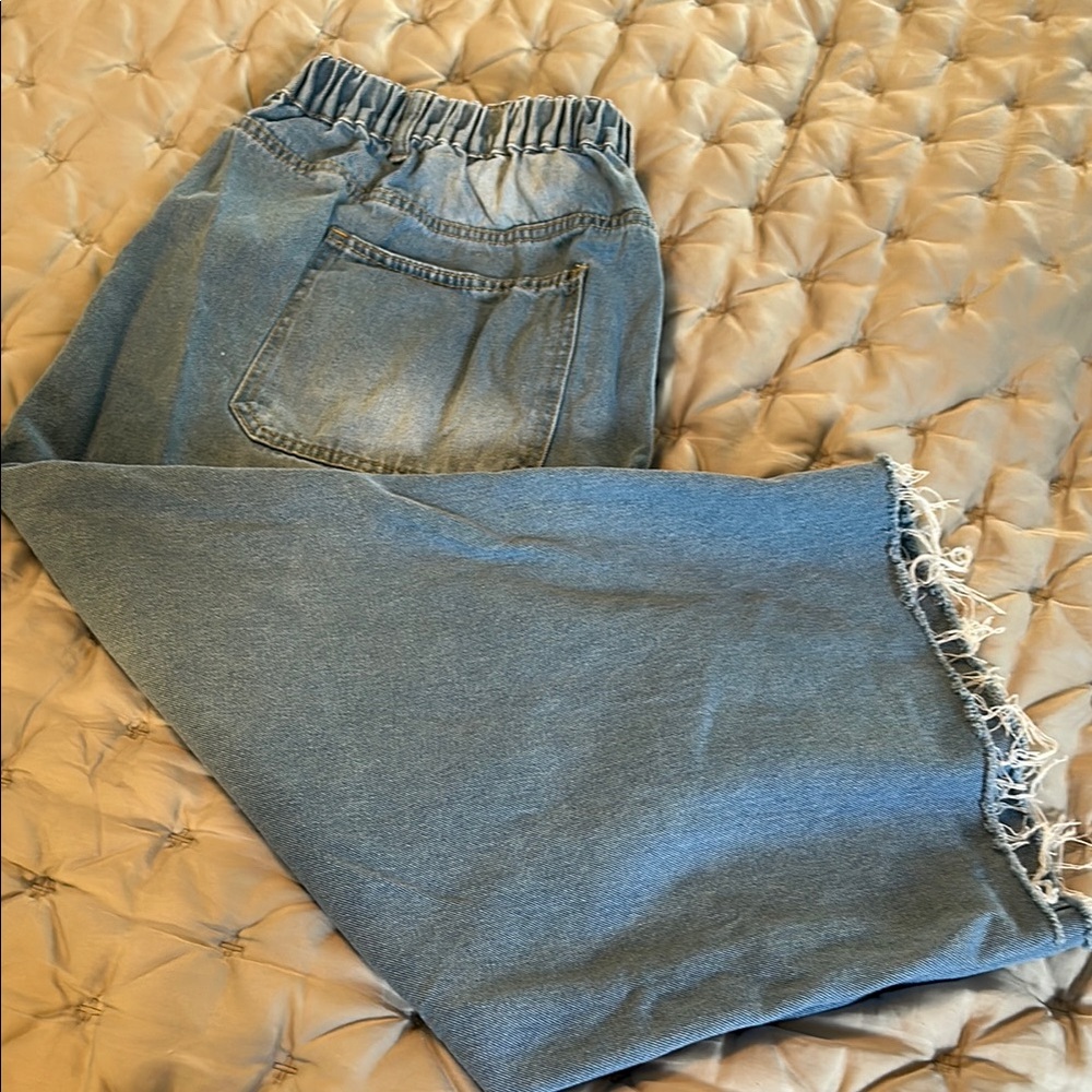 5 for 25$
Casual Denim Cropped Jeans NEW
